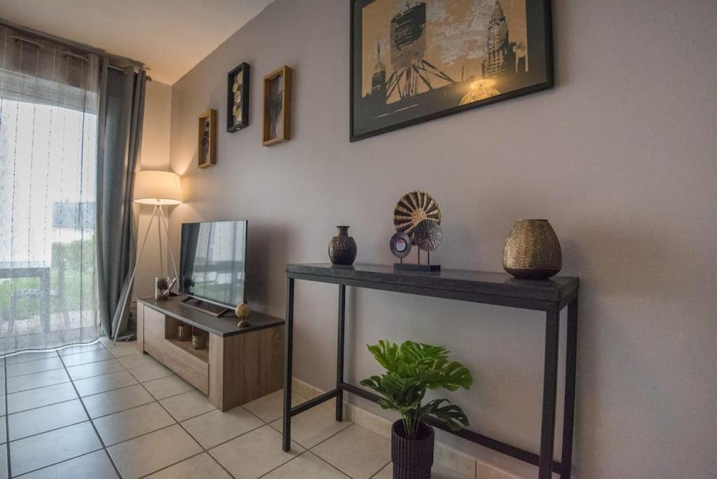 L'Escale Apartment Angers Exterior photo