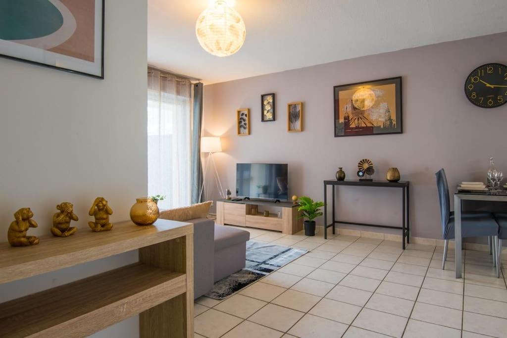 L'Escale Apartment Angers Exterior photo
